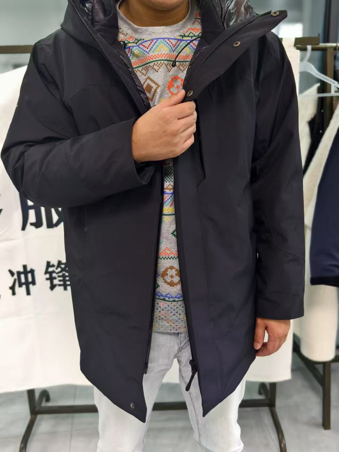 新款商务V系中长款男士外套冲锋衣