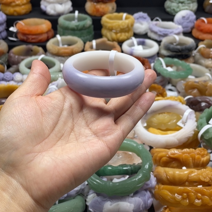 *****石英质玉未镶嵌手镯