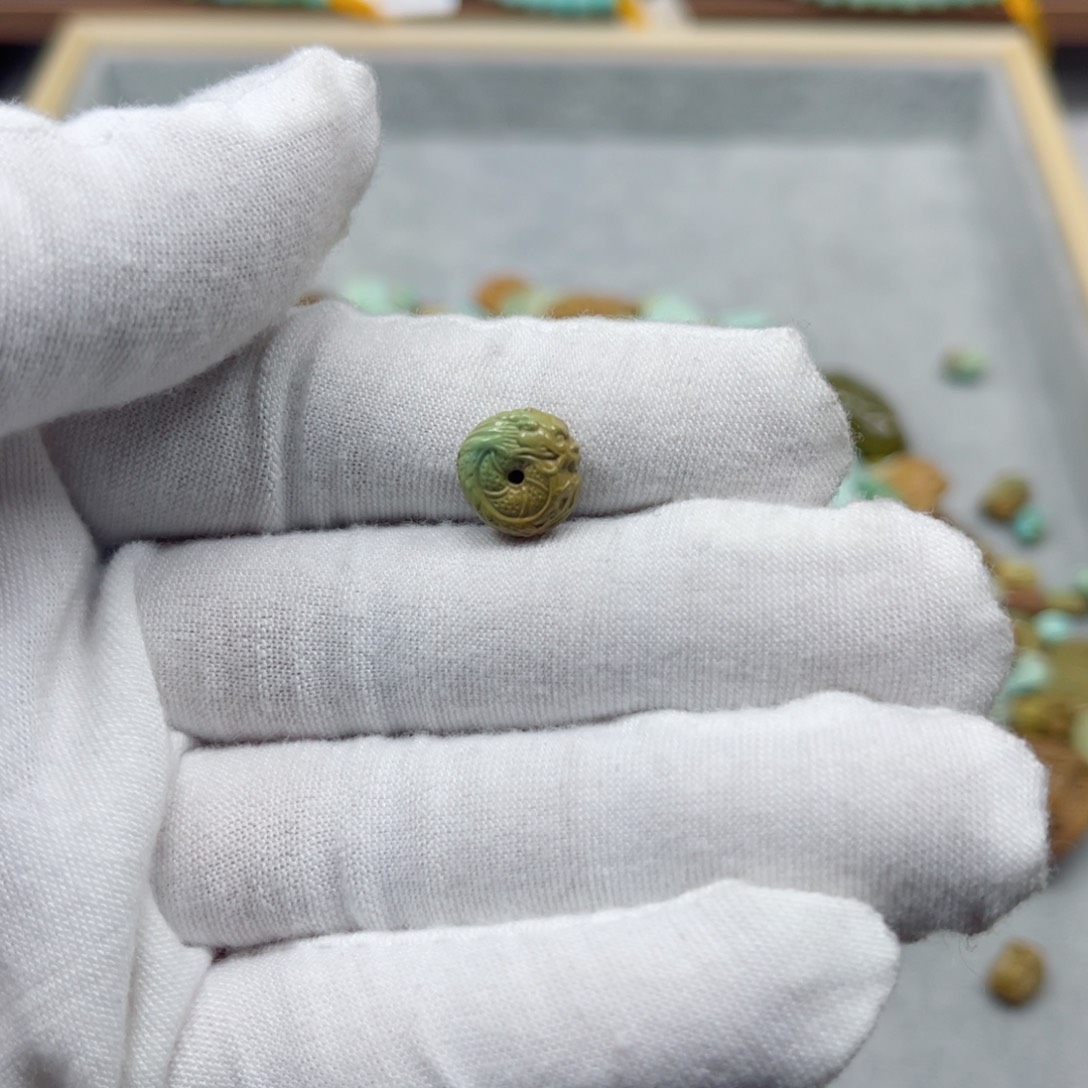 绿松石挂件未镶嵌