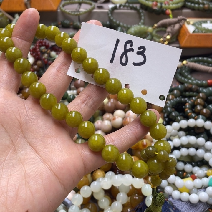 未镶嵌蛇纹石玉手链