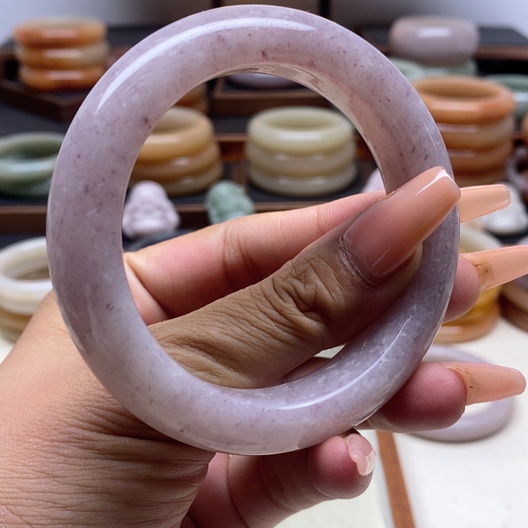 石英质玉手镯未镶嵌义**天