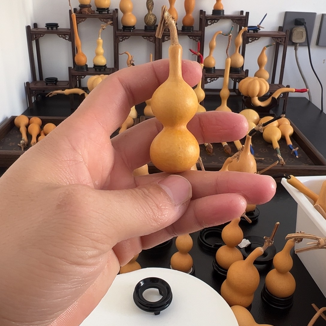 葫芦山公园和新世纪