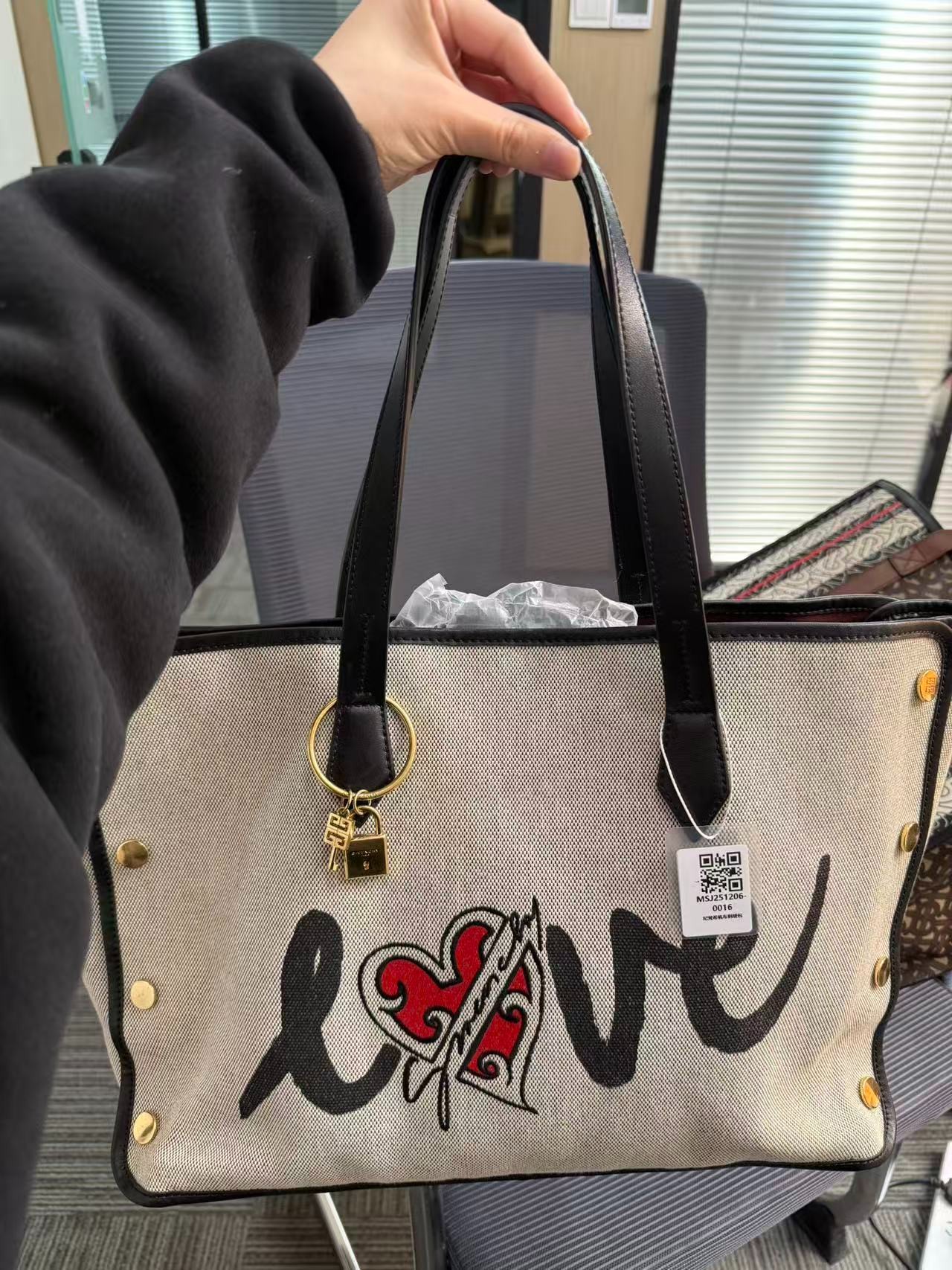 99新 Givenchy/纪梵希 【tvb识货】纪梵希托特