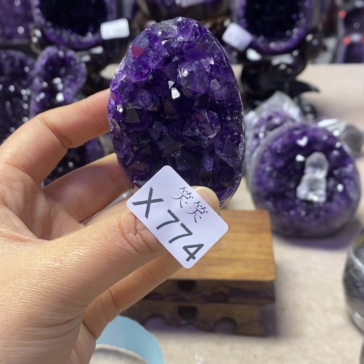 大型摆件（非配饰）未镶嵌水晶