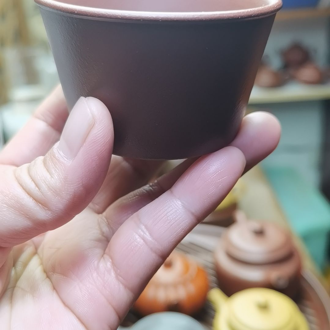 虎***哥紫砂茶壶原生态紫砂壶，容量200毫升，石瓢壶