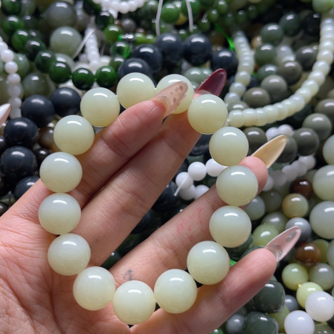 和田玉手链未镶嵌