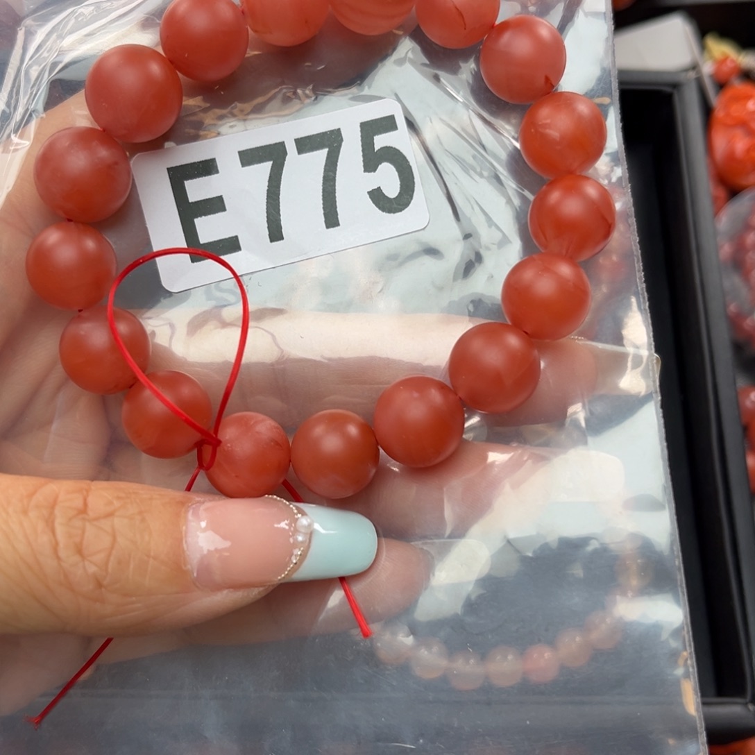 南红玛瑙珠宝奇石未镶嵌12