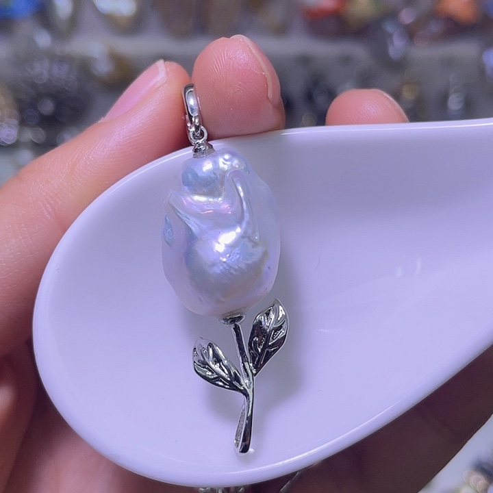 合金淡水珍珠颈饰40