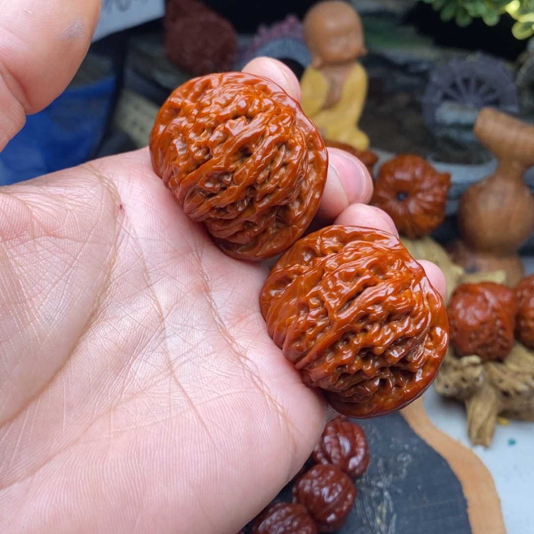 想***亿文玩核桃把件四楼