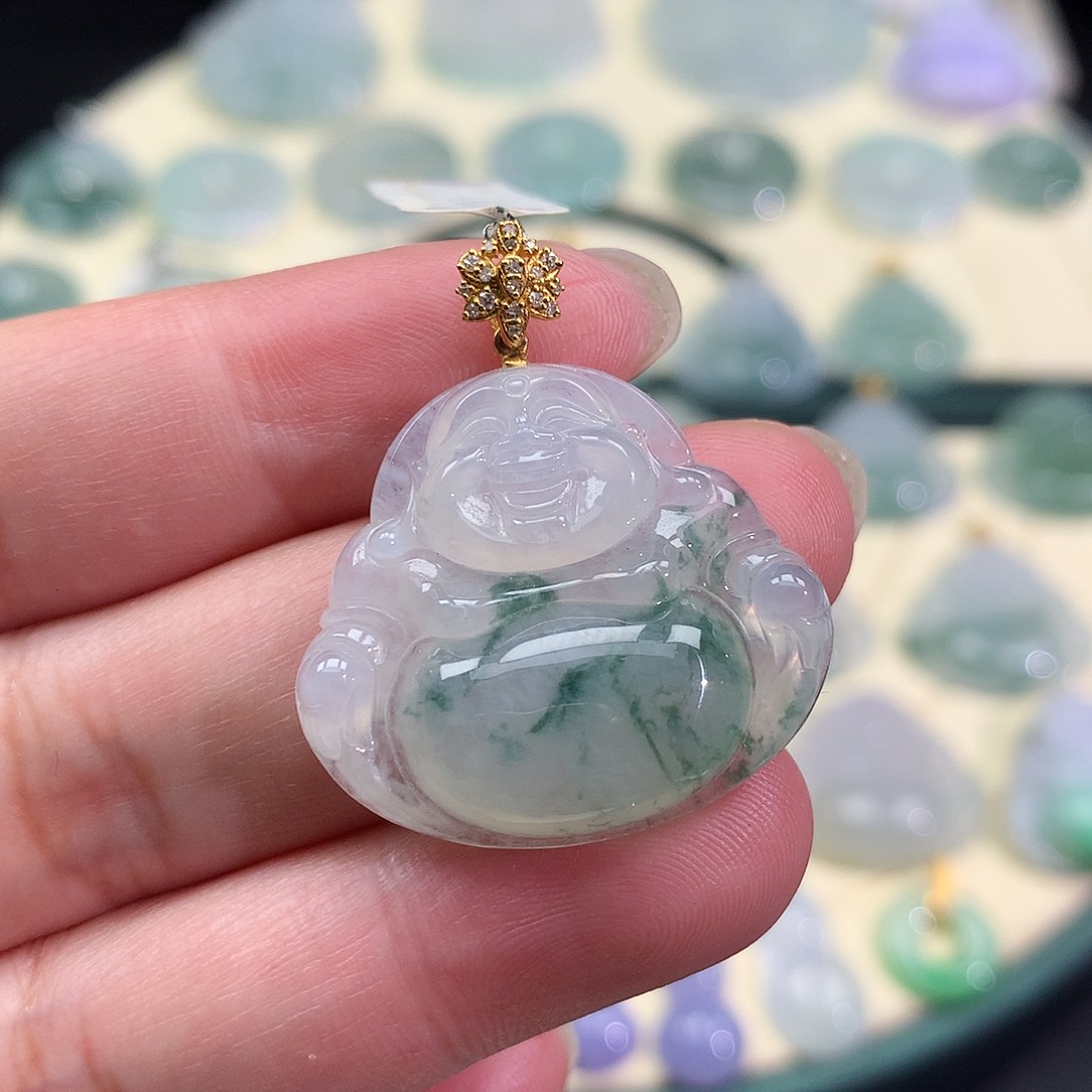 翡翠18K金镶嵌颈饰佛公