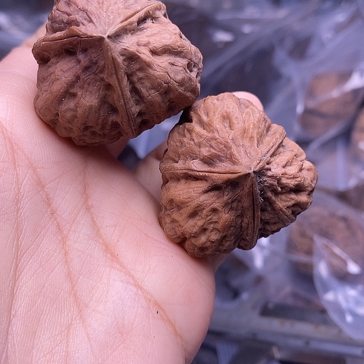 吊坠文玩核桃   82