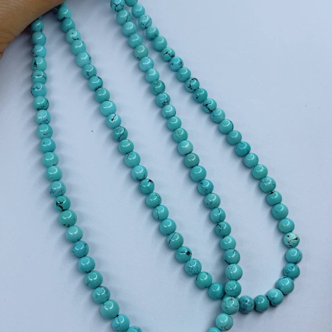 绿松石颈饰未镶嵌