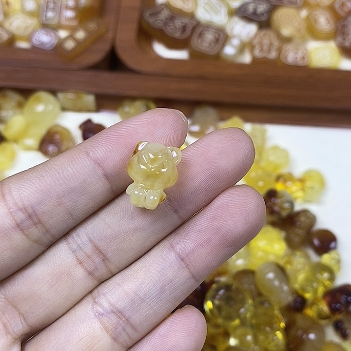 吊坠橄榄核小熊74