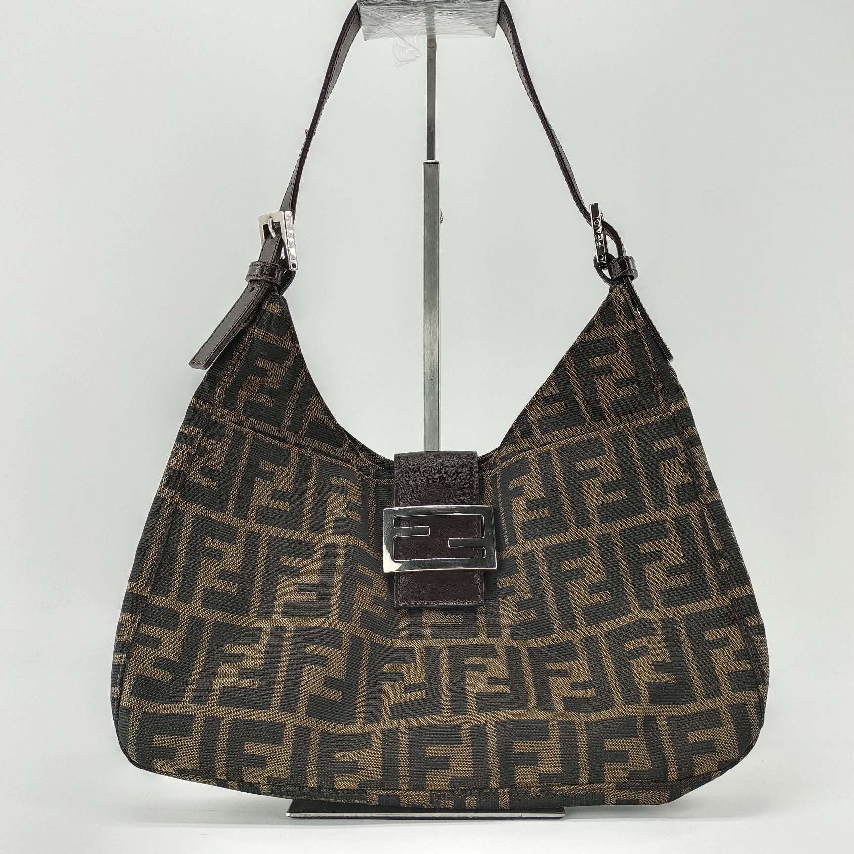 99新 FENDI/芬迪 芬迪双F棕色老花小胖丁腋下包单肩斜跨腋下     