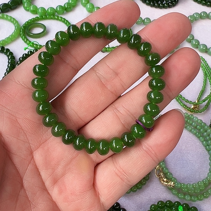 项圈未镶嵌和田玉（碧玉）