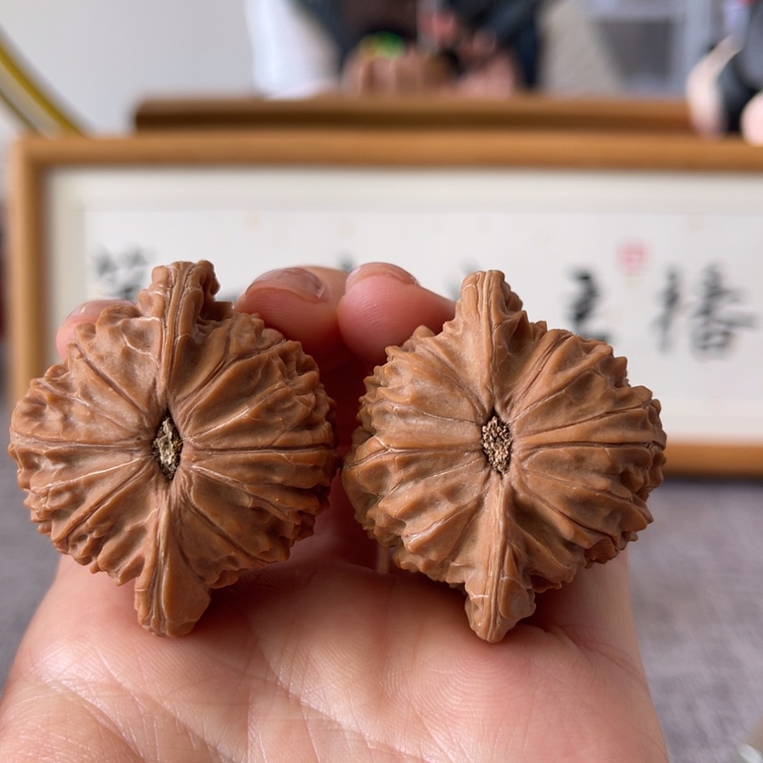 文玩核桃吊坠大***风45磨盘
