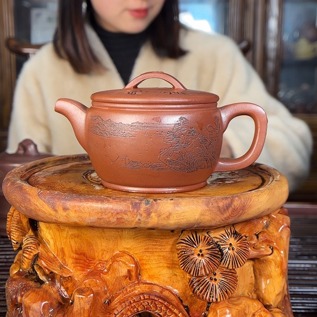 紫砂茶壶陈婷老师。