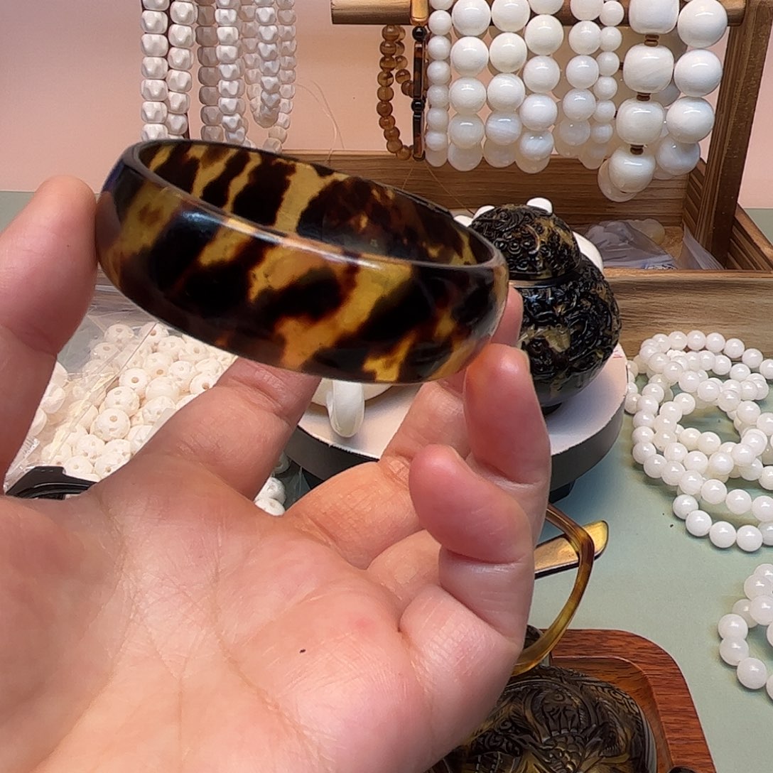 慕***雨硅胶纯铜手镯111111