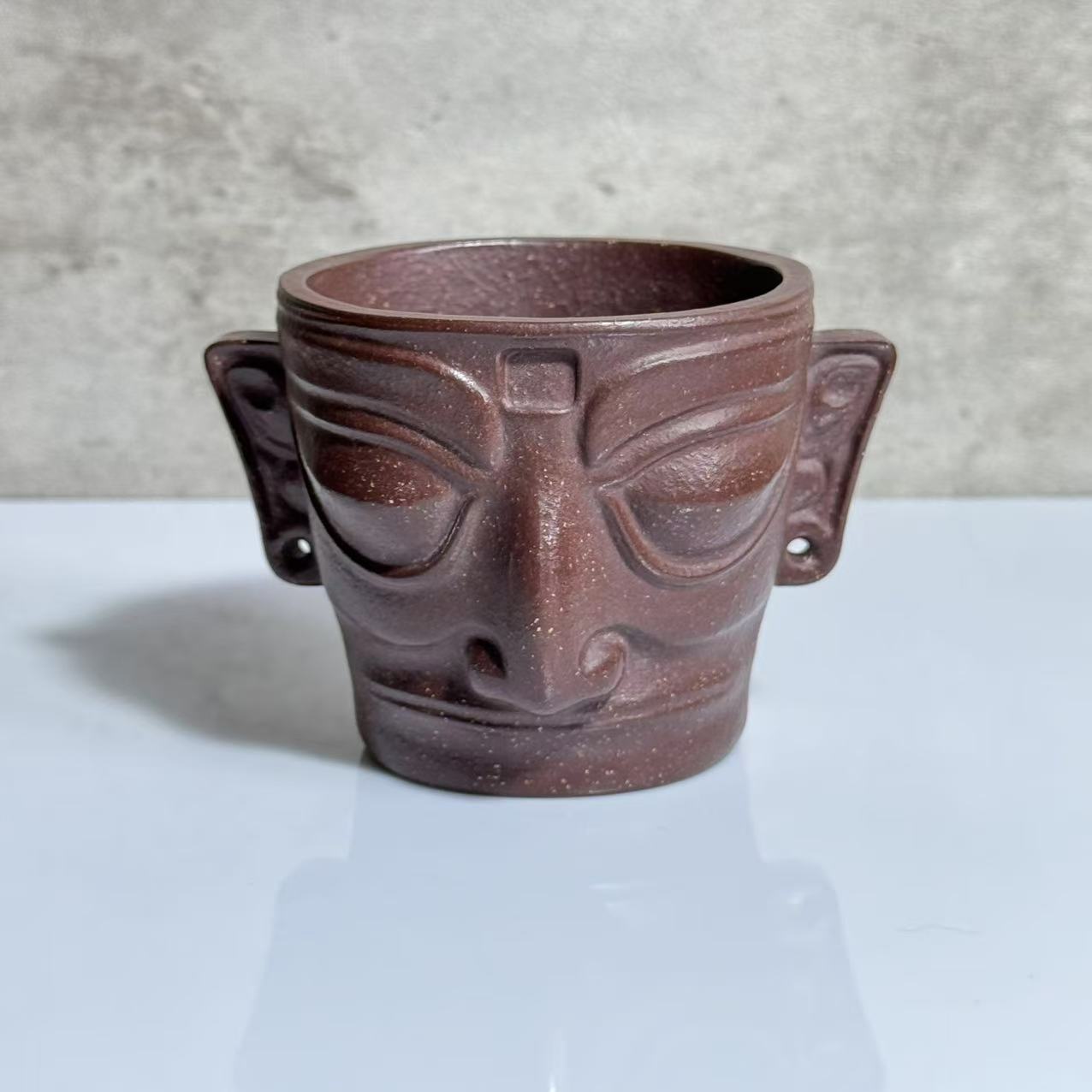 三星堆青铜面具 紫玉金砂 150cc 紫砂杯 1100