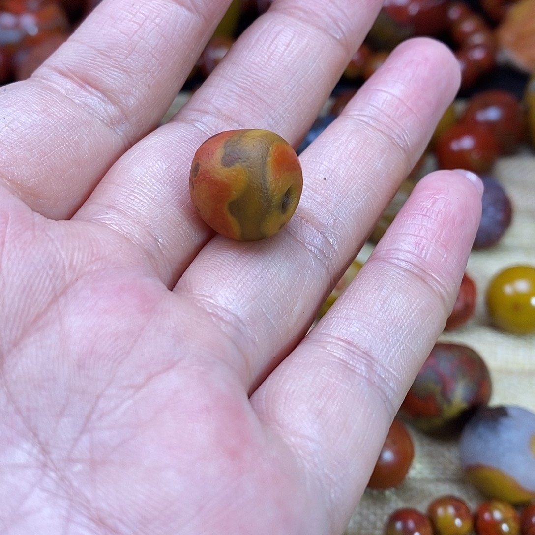 今***天玛瑙/玉髓未镶嵌战国红玛瑙