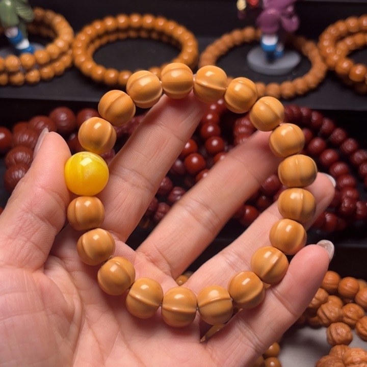 @***森猴头核桃吊坠猴头