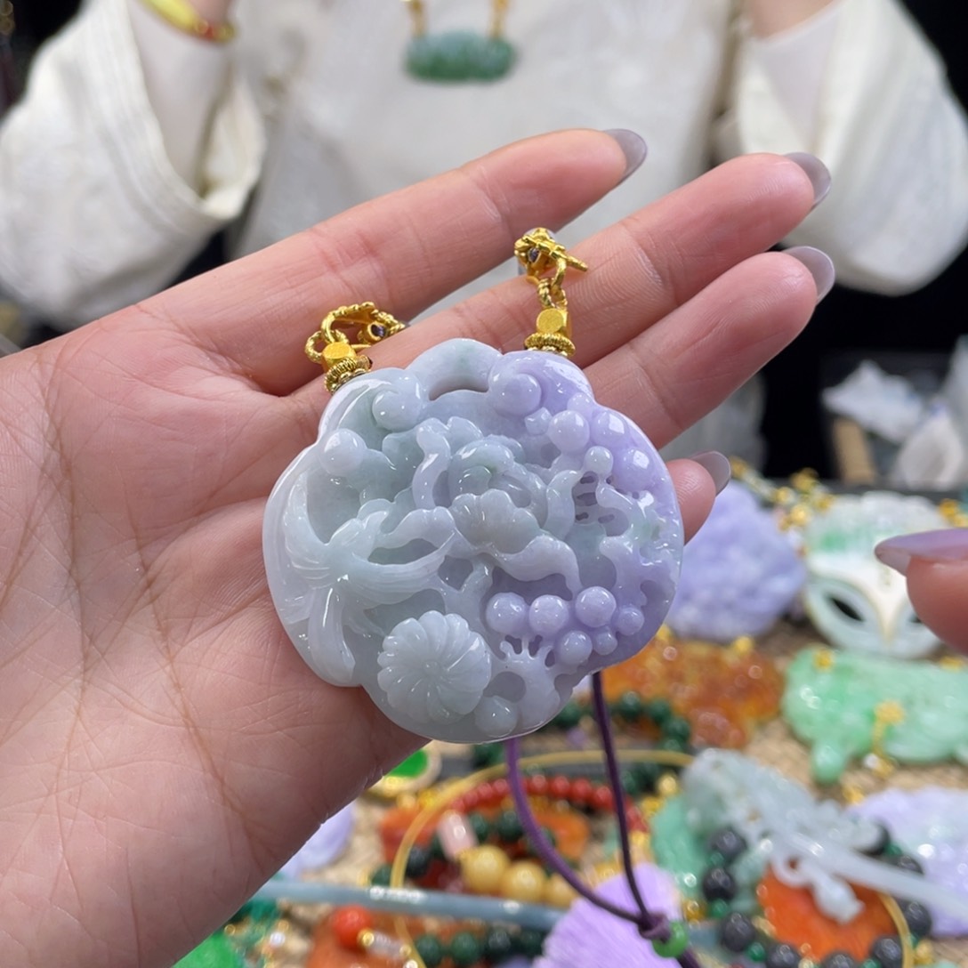 翡翠颈饰未镶嵌代编织