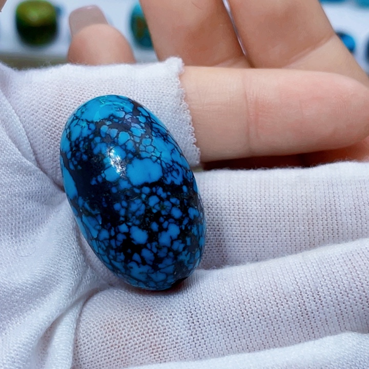 绿松石未镶嵌饰品