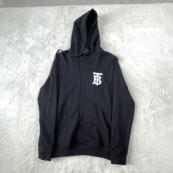 妃鱼/博柏利/棉/卫衣/95新/马0124