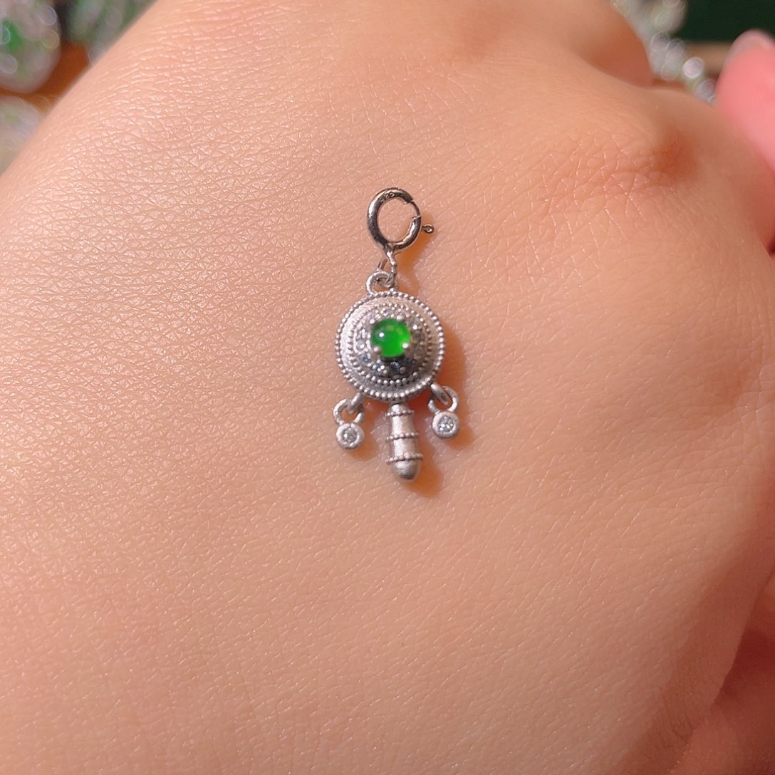 翡翠吊坠(不含链)银S925镶嵌