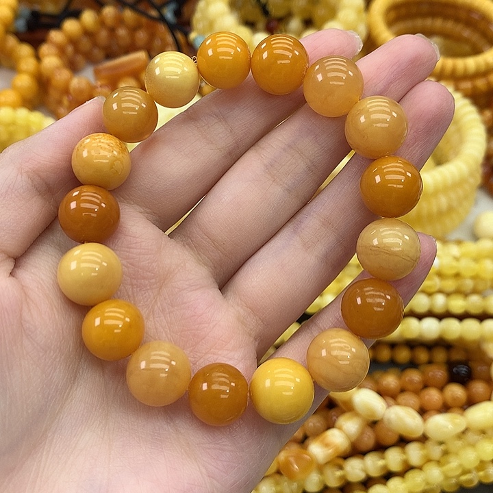 蜜蜡未镶嵌珠宝奇石