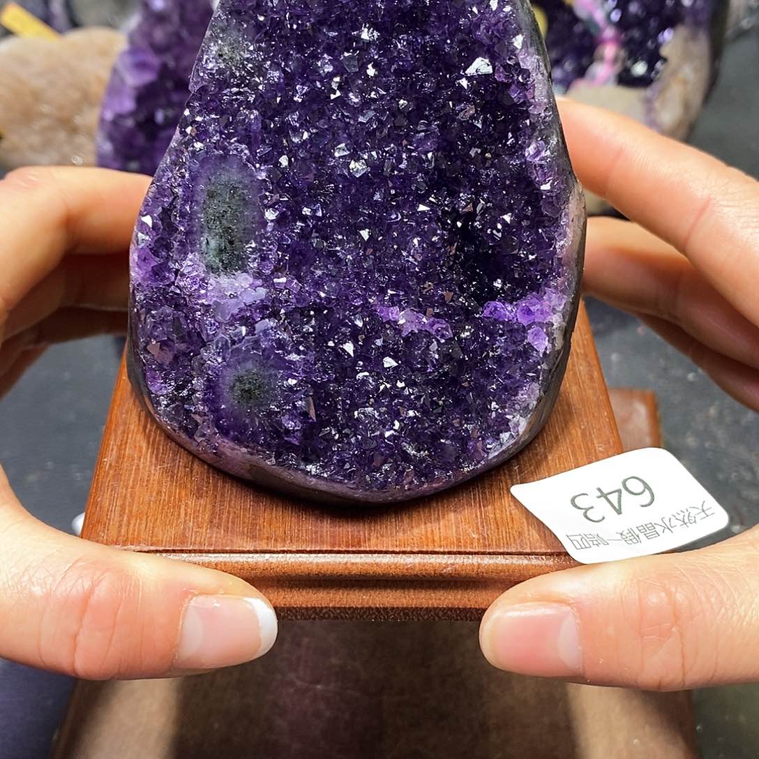 水晶大型摆件（非配饰）未镶嵌