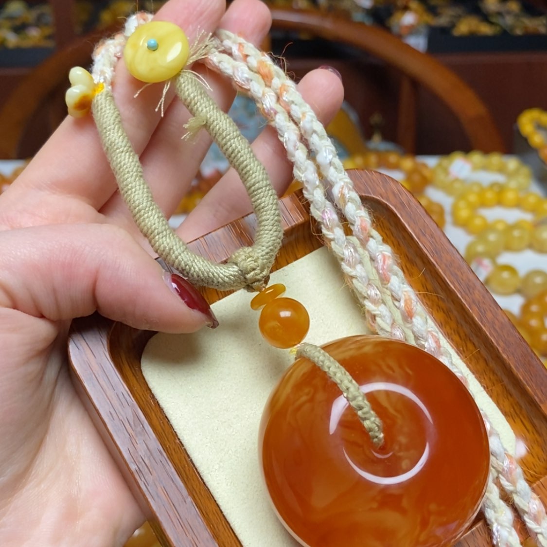 【闪购商品】蜜蜡颈饰未镶嵌项链