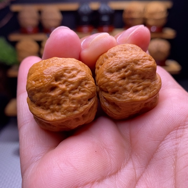 爱***贺木质类云铁小玉龙1号