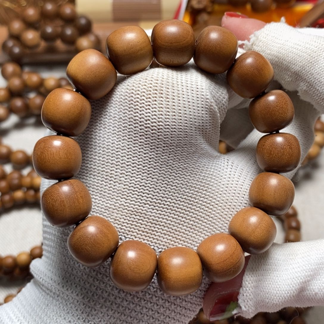 檀香木其他13*14 顺纹 单