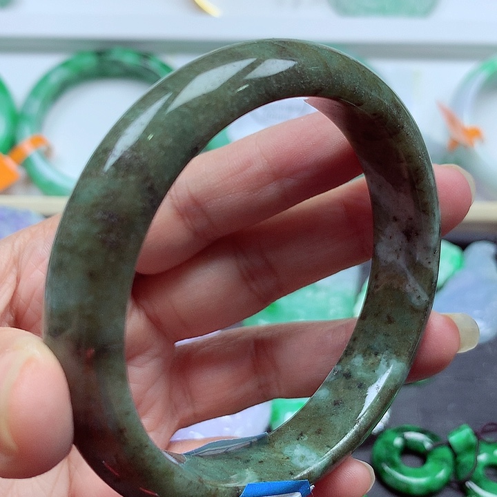 未镶嵌手镯翡翠翡翠