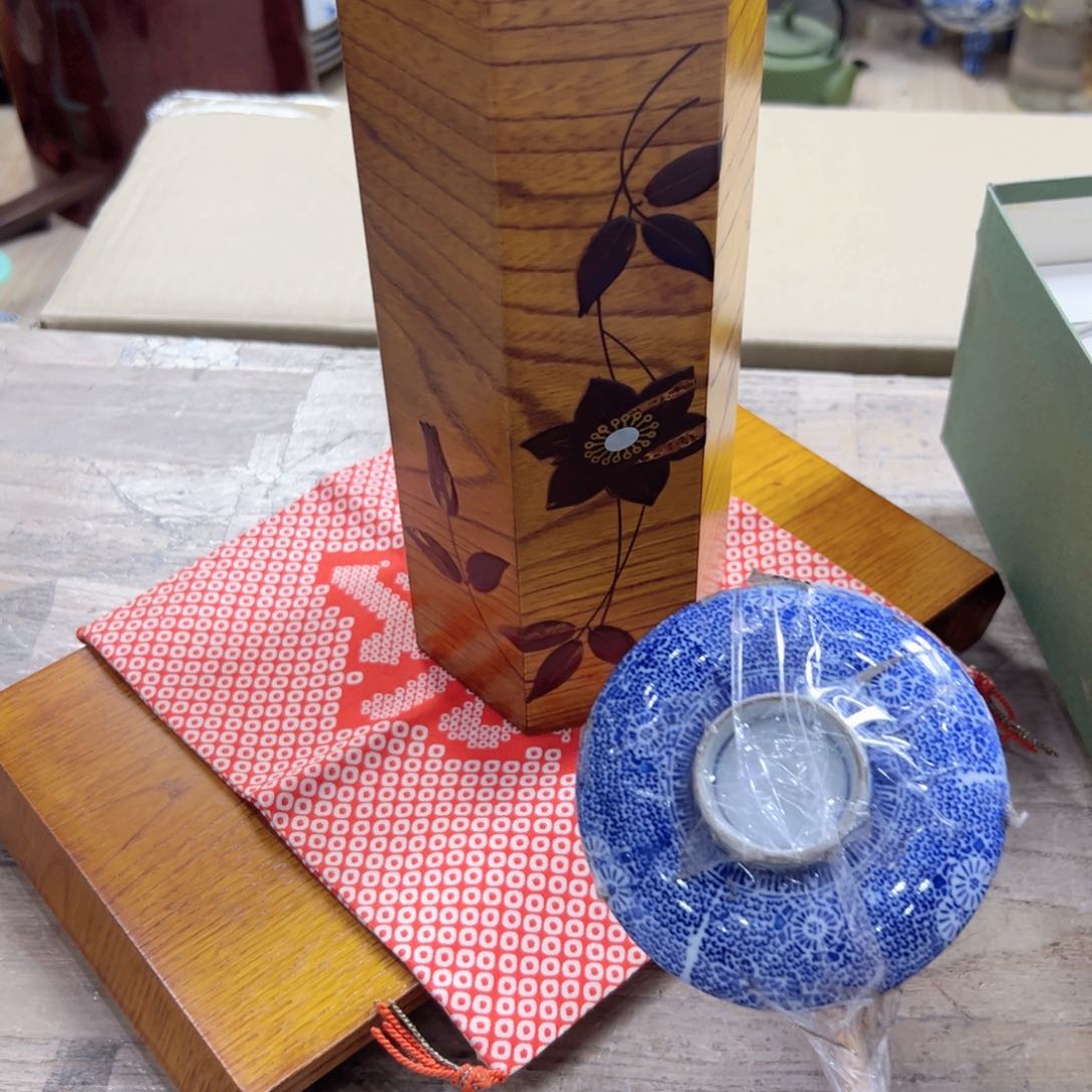 瓷片陶瓷的发展和艺术成就都