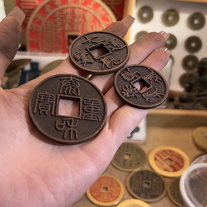 铜现代翻砂工艺作品