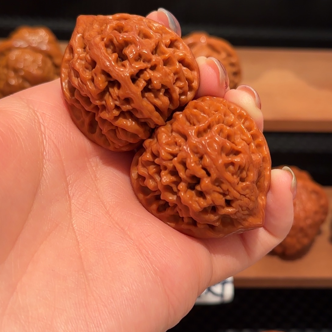 桃核把件毕业款 太行龙纹40 精品1498