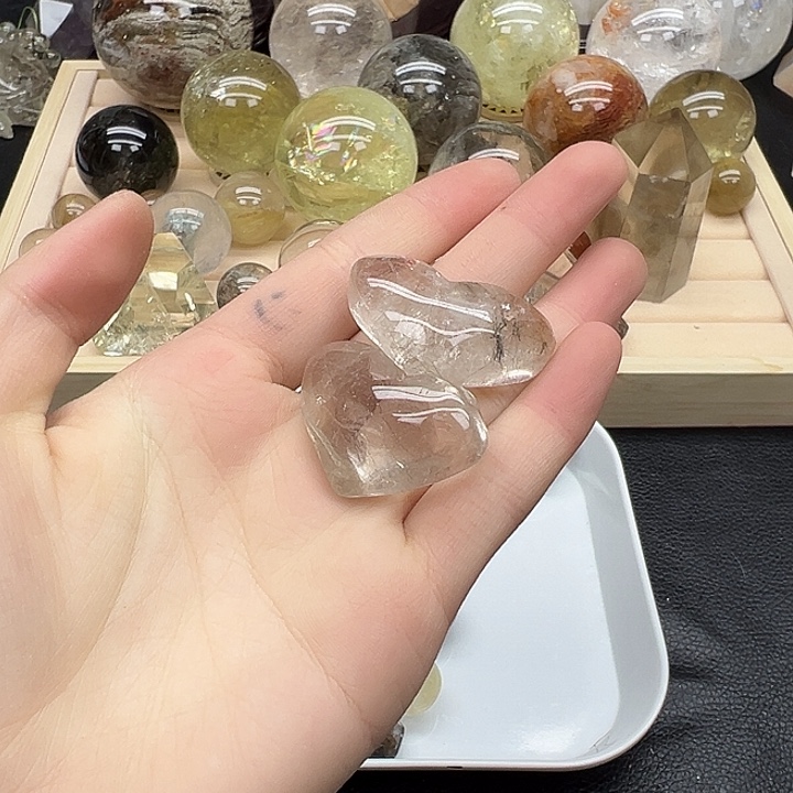 水晶未镶嵌珠宝半成品79