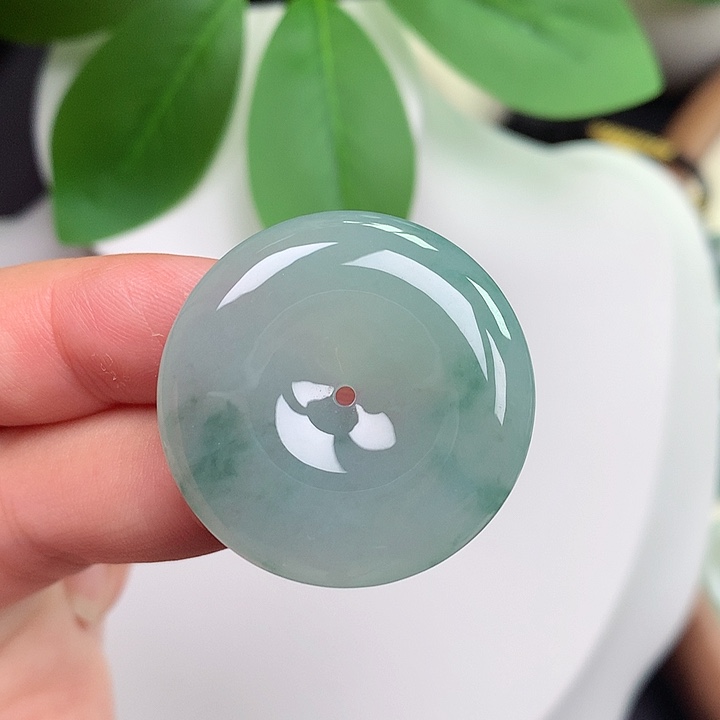 颈饰未镶嵌翡翠平安扣 29.7x6.1mm