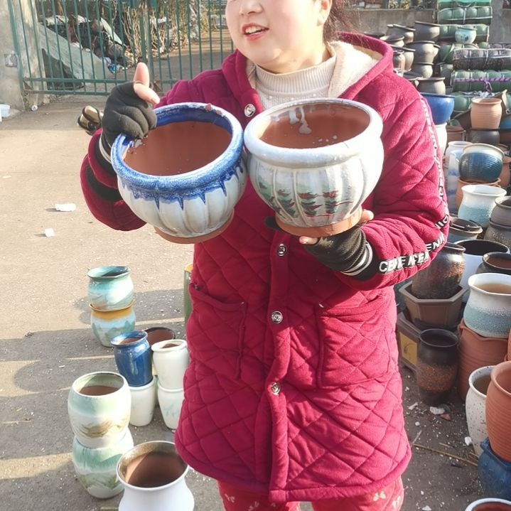 红陶口18高16瑕疵口裂