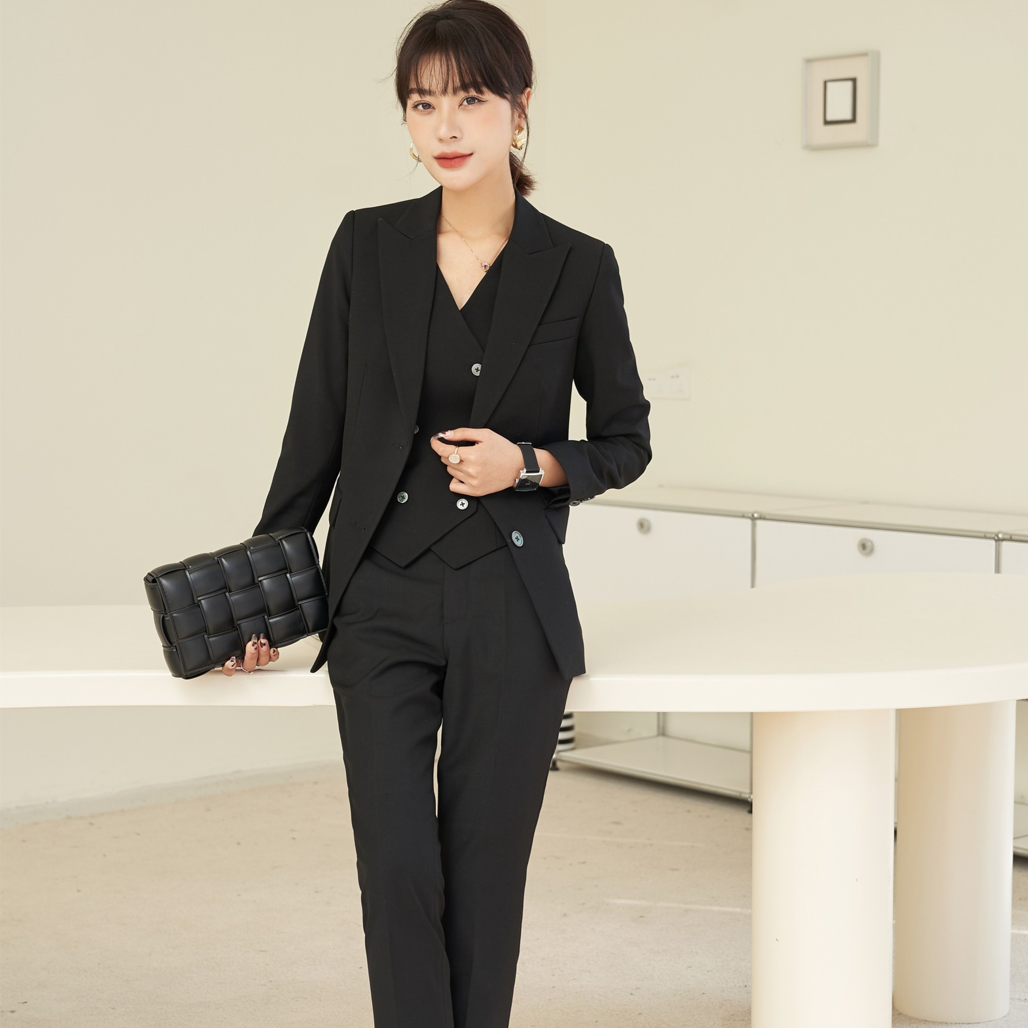 新款黑色单排扣三件套西装套装女职场活动主持修身职业