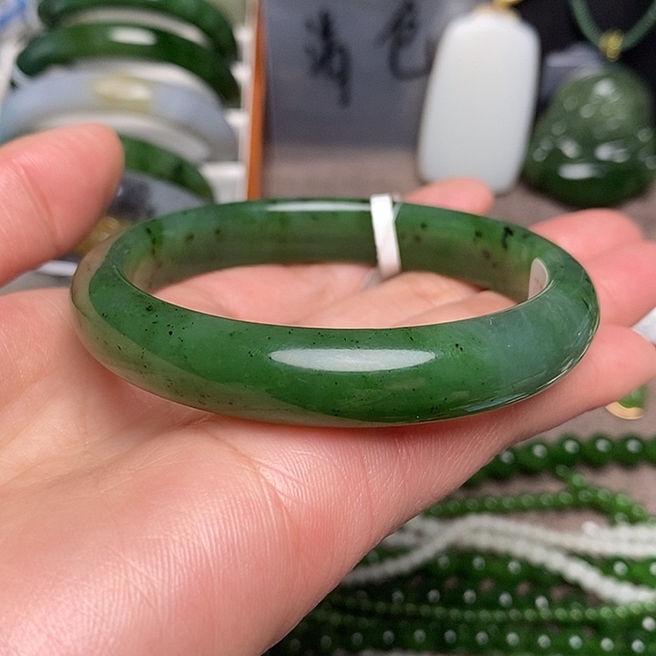 和田玉未镶嵌手镯58加