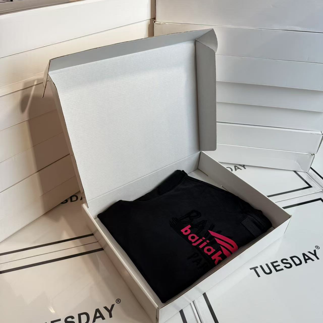 21号链接【3M可乐】夏季重榜奢品潮牌男女同款圆领时尚T恤8852