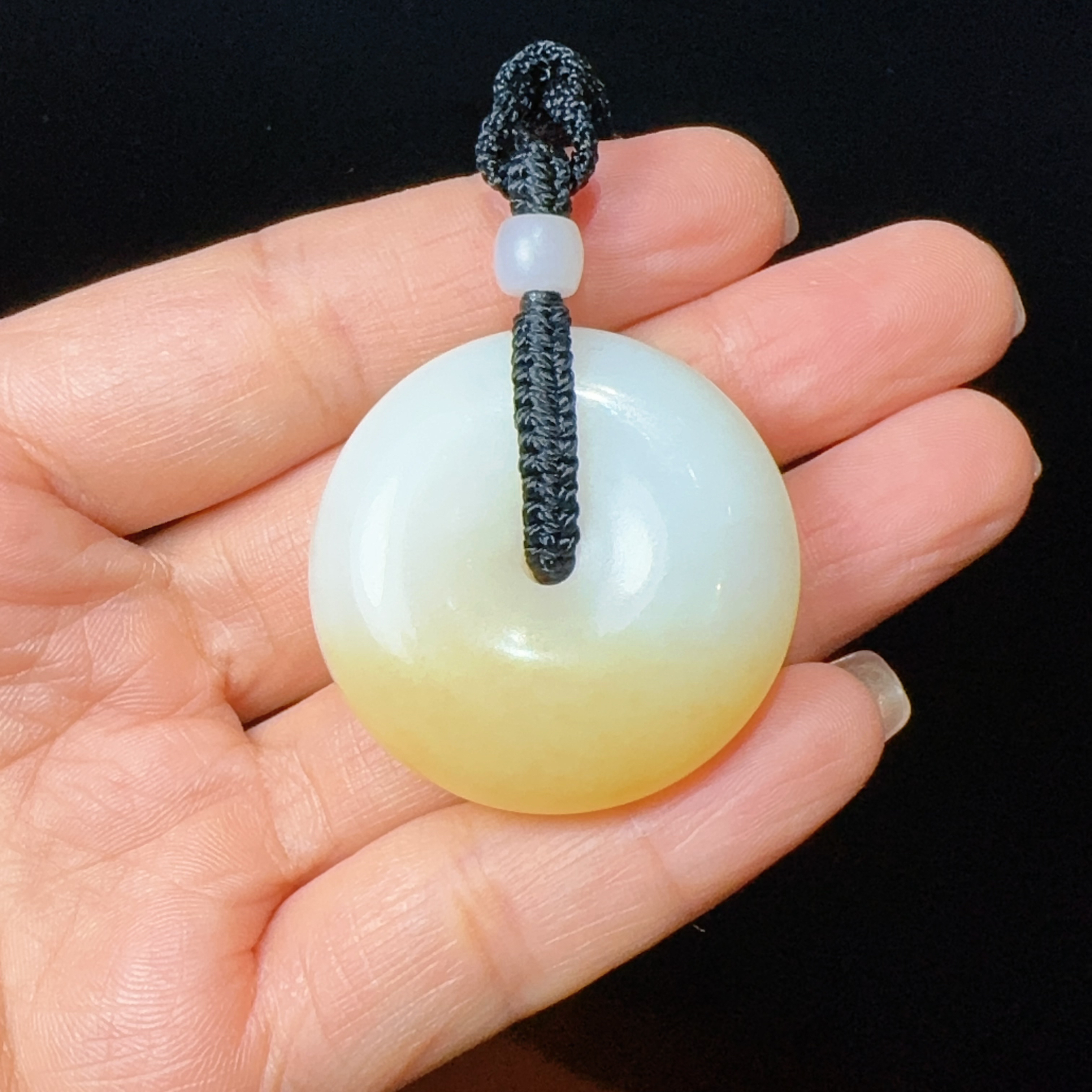 新疆和田玉平安扣、一口糖平安扣38*11.9重33.5克