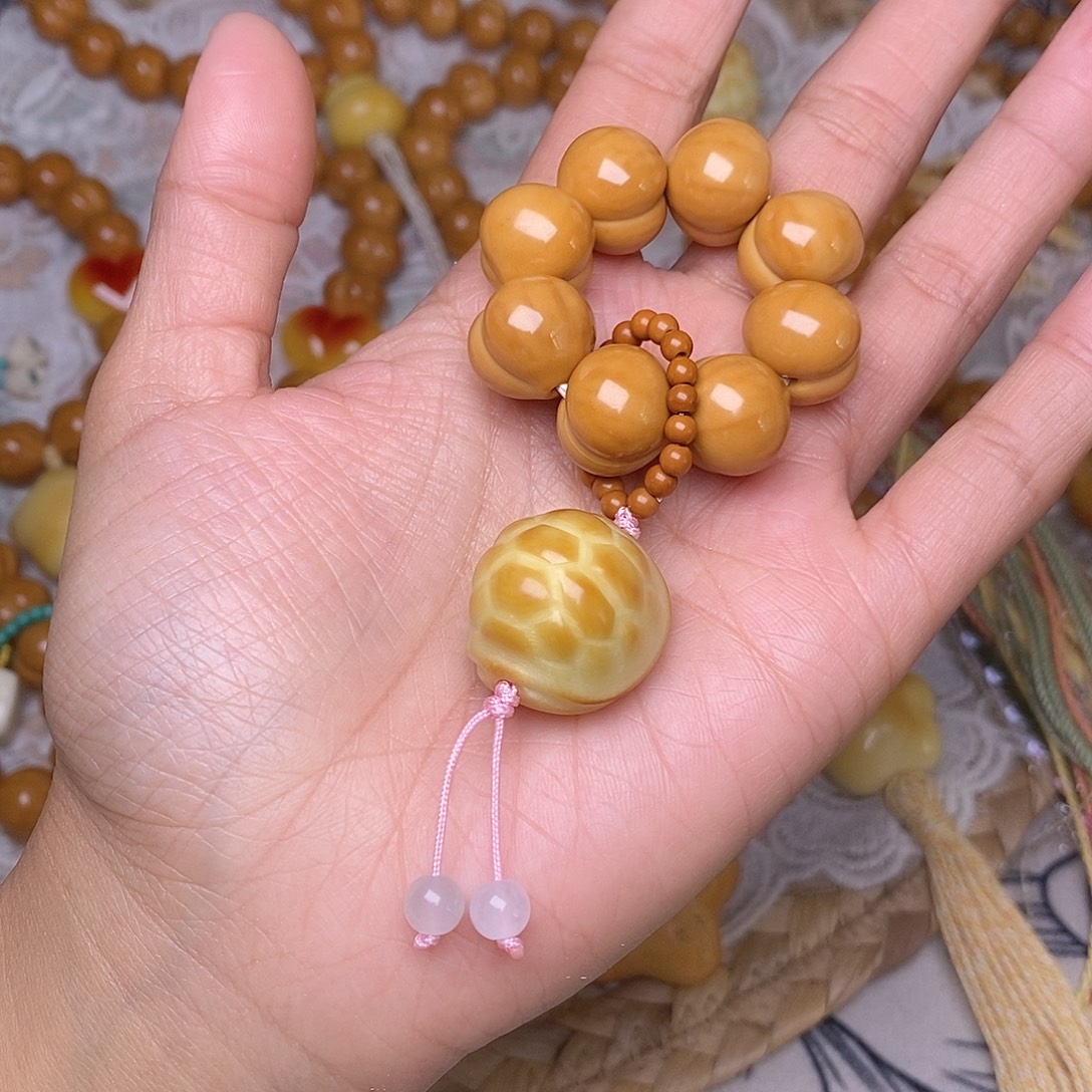 猴头核桃吊坠屁桃15加