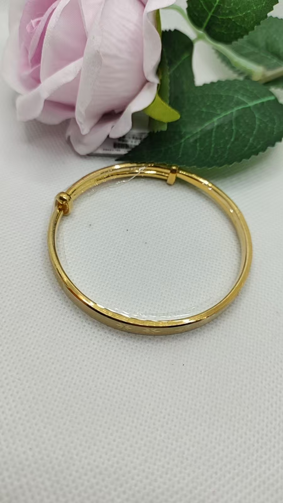 红飞珠宝足金手镯