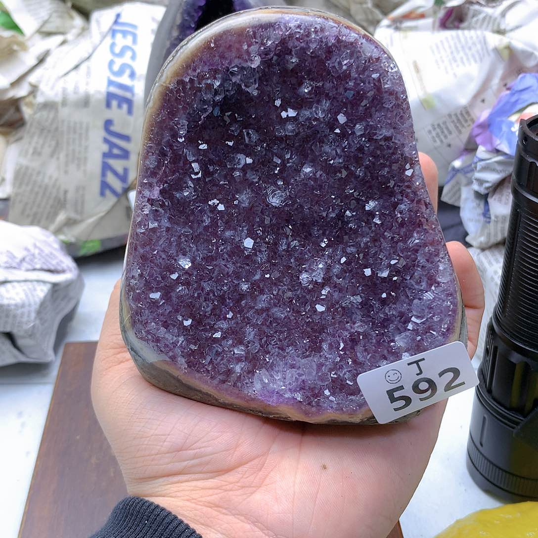 紫晶大型摆件（非配饰）未镶嵌