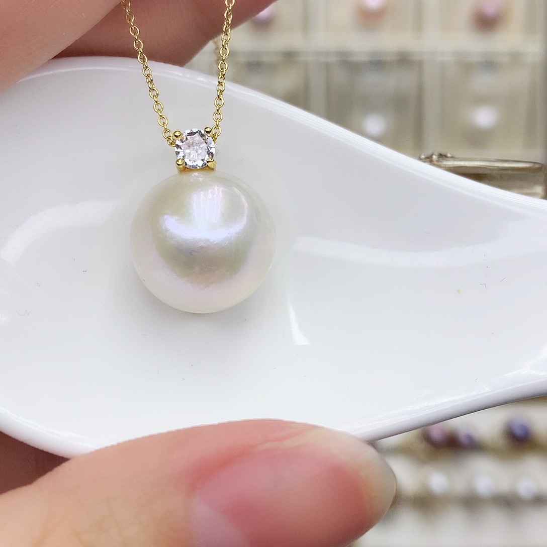 淡水珍珠吊坠(赠链)合金