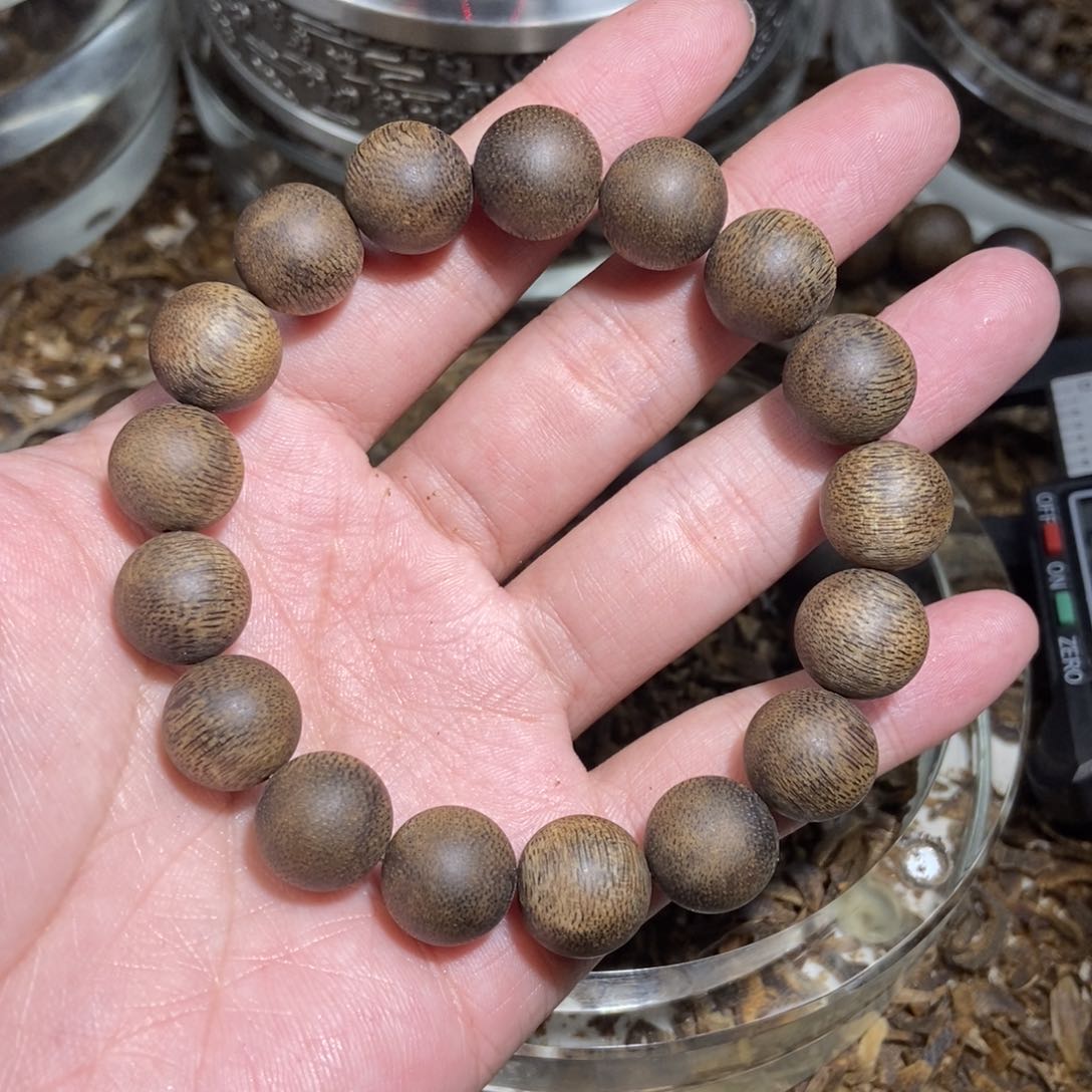 沉香手串大*棋楠沉香手串单圈